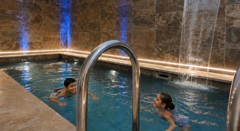 Magnifique Mini-Villa avec Piscine Privee Emplacement Ideal Calme & Confort en Famille