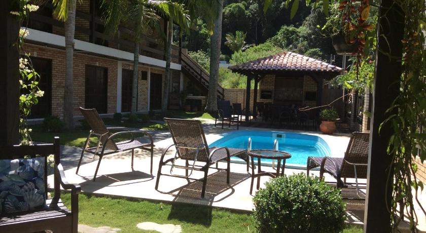 Residencial Costa Mar — Hotel in Bombinhas