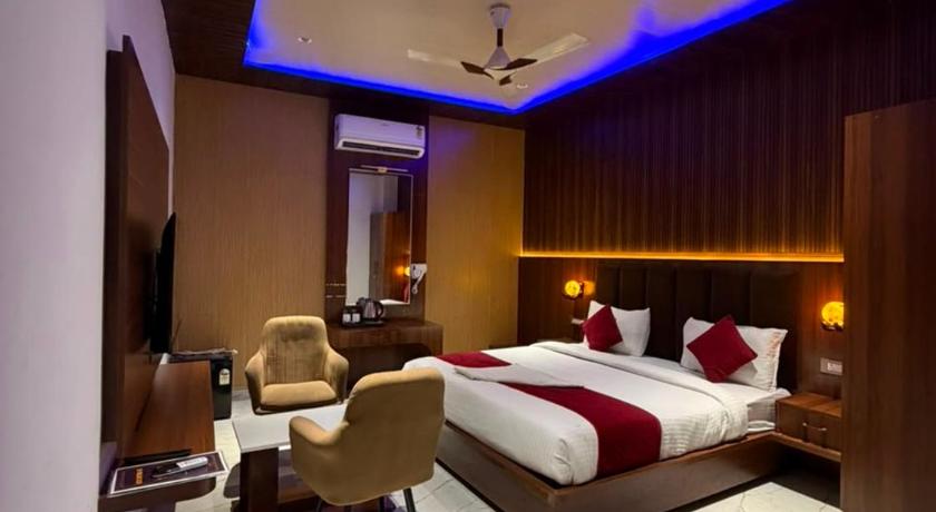 Hotel Mitra Inn - image 7