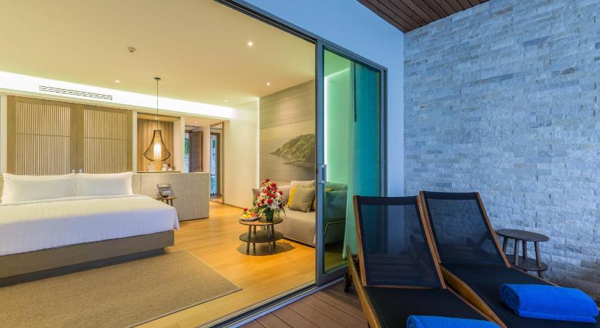 Image of Pool Suite 1