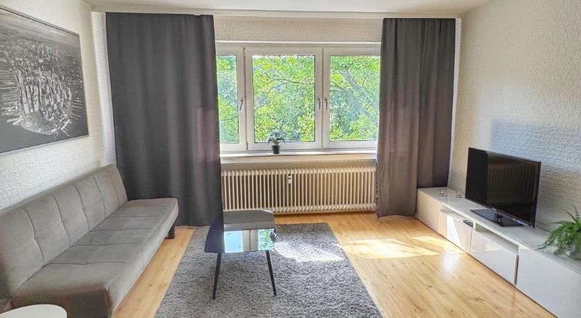 1 Zimmer Wohnung mit Garten