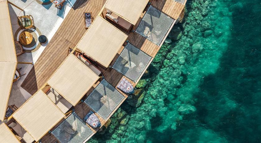 Azora Beach Hotel