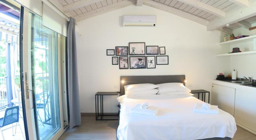 OnSuite With Wiew Near COMO