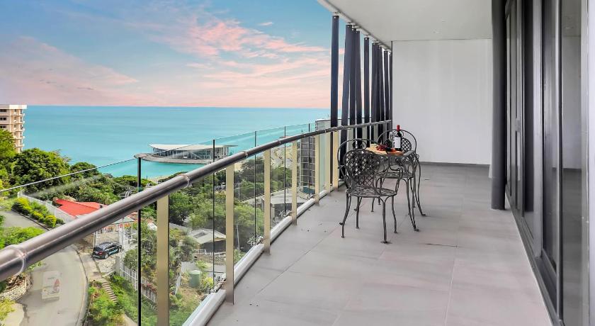 รูปของ3 Queen Beds 3 Bedroom Suite High Floor 1