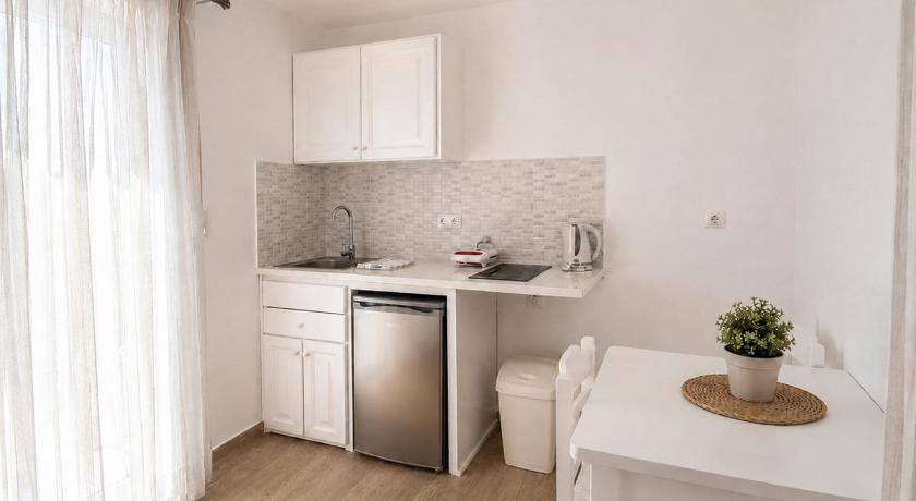 Cyclades Studios - image 5