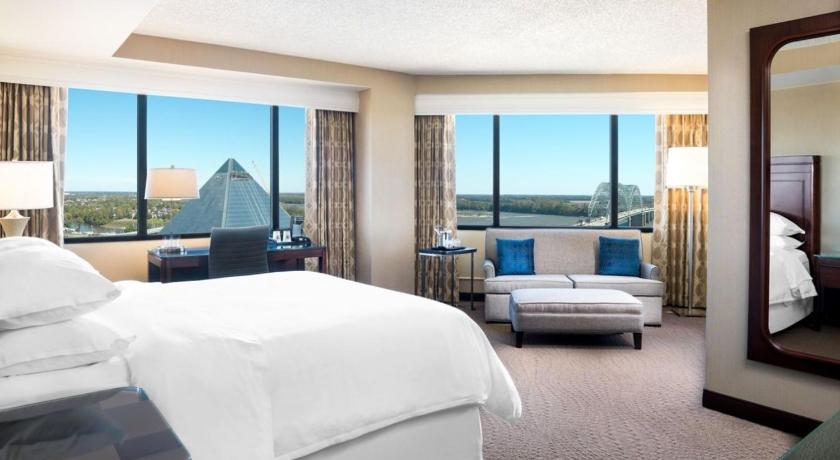 Memphis Riverline Hotel