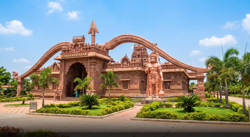 Super OYO Hotel O Pydithalli Ammavari Temple Vizianagaram - image 11