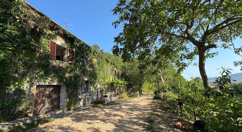 Casa Immersa nel verde