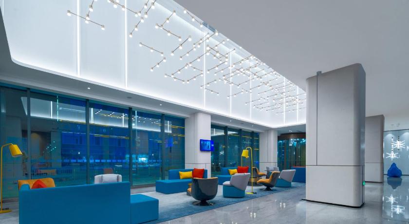 Holiday Inn Express Shenzhen Longhua By IHG - image 4