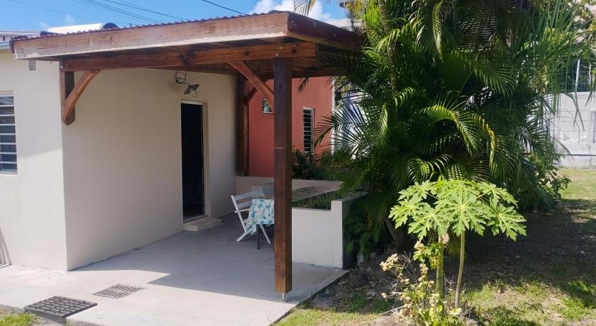 사진: L'escale Foyalaise - wifi, clim, jardin, terrasse, parking - Agoda 할인 예약