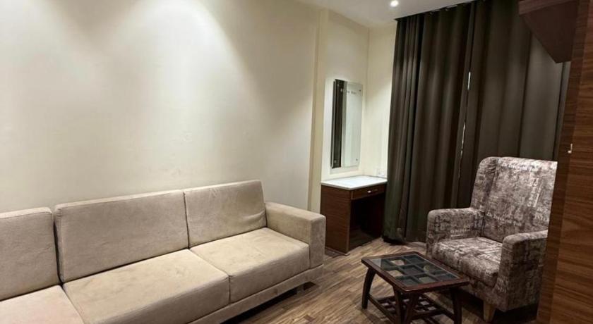 Hotel Aura Grand - image 14