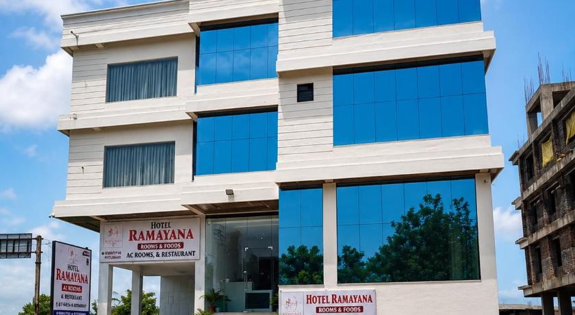 Hotel Ramayana - image 10