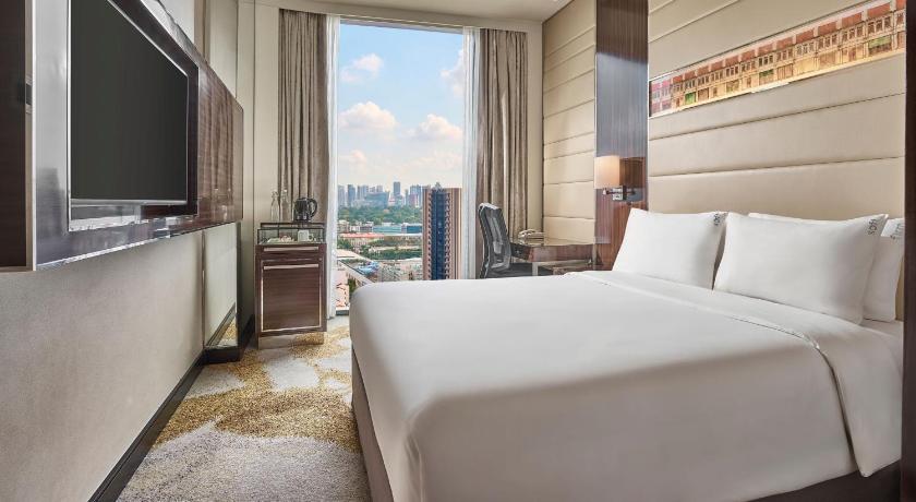 รูปของห้องมาตรฐาน เตียงควีนไซส์ (1 Queen Standard) 17