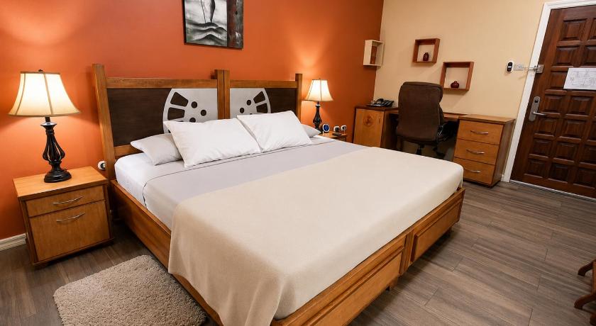 Image of King Room 4