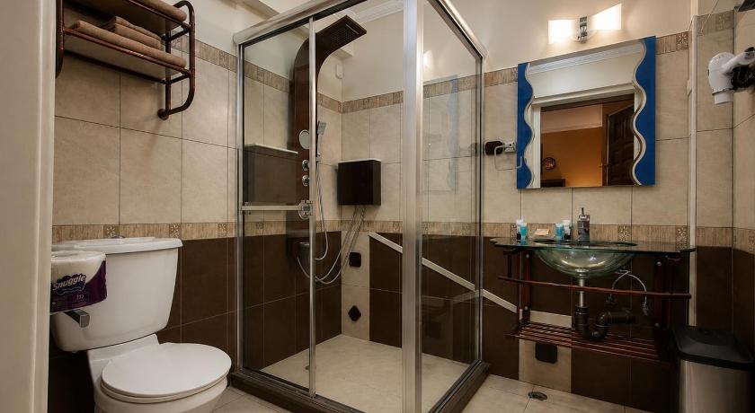 Image of King Room 6