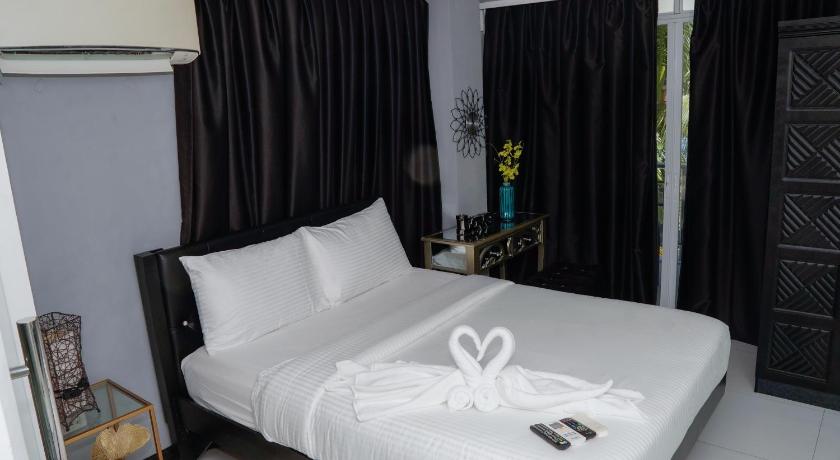 Image of Diamond Room with Sea View 1