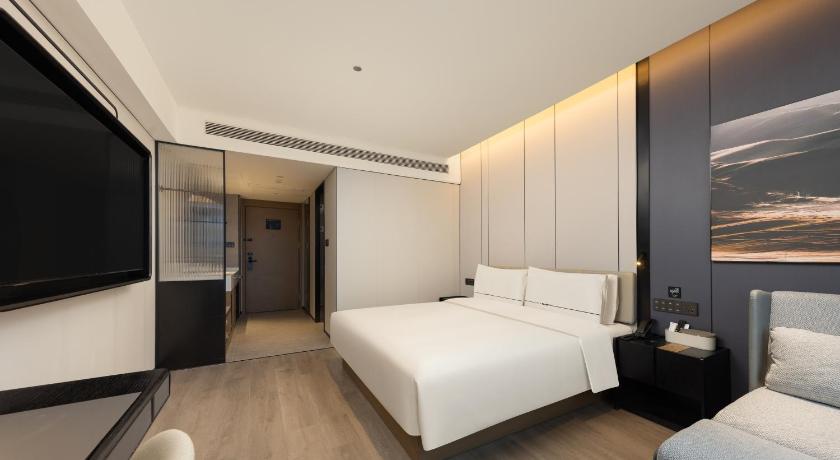 Hangzhou West Lake Lakeside Longxiangqiao Subway Station Atour Hotel - image 13