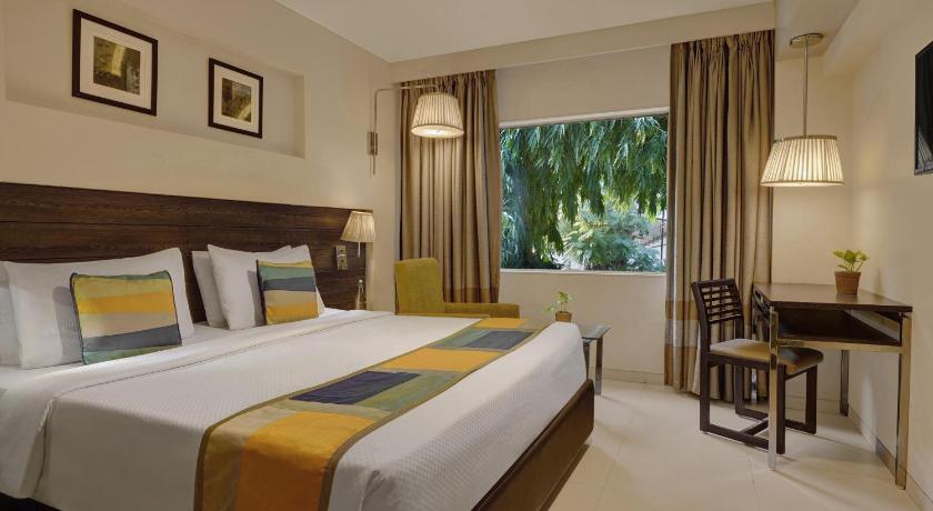 Winter Green, Guest room, 1 King, City view