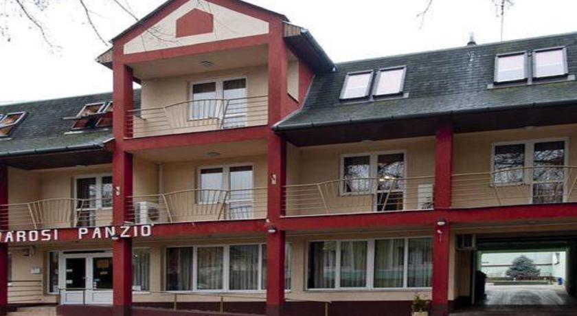 Belvarosi Panzio — Hotel in Debrecen