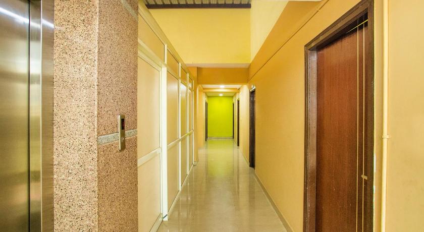 Hotel O by OYO Alankar Residency - image 9