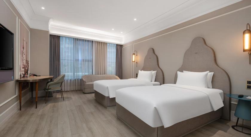 Image of Deluxe Room with 2 Single Beds 0