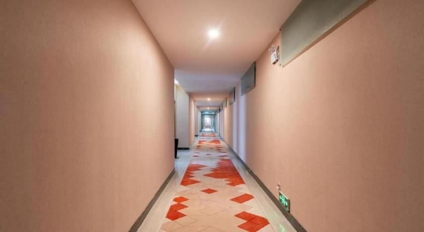 Borrman Hotel Guangzhou Xinshi Baixin Plaza Qifu Road - image 14