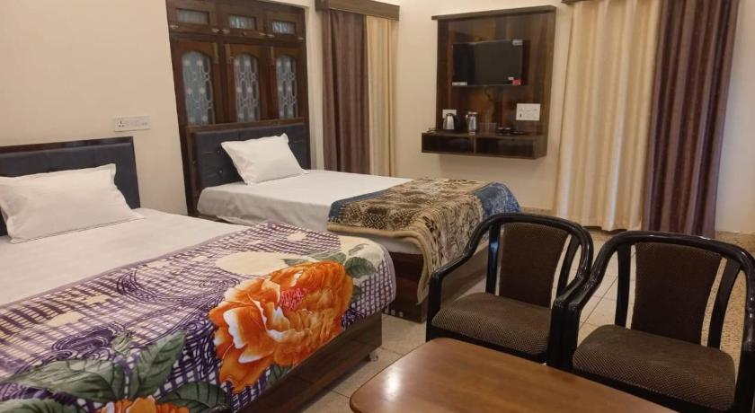 Kalash Guest House - image 2