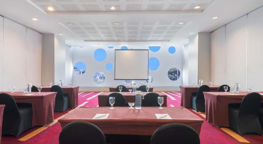 Ibis Styles Malang Hotel - image 20