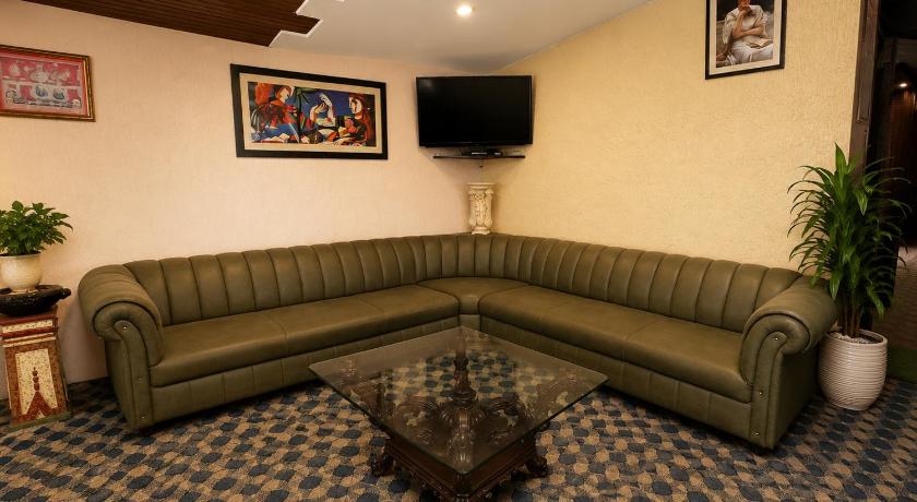 Hotel Aachman Regency - image 16