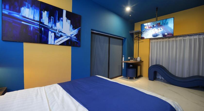 Kimmy Hotel - Khách sạn tình yêu - image 9
