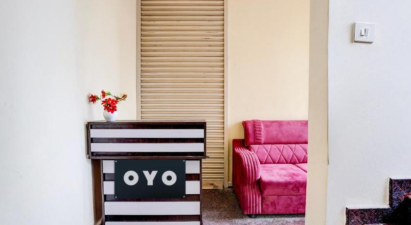Hotel O SRL Comforts - image 2