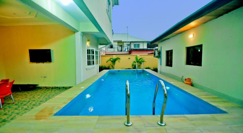 Casabella Shortlet Apartments VGC photo