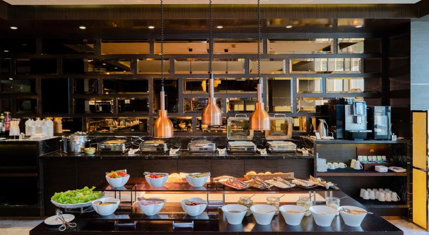 Hilton Shenzhen Futian - image 25