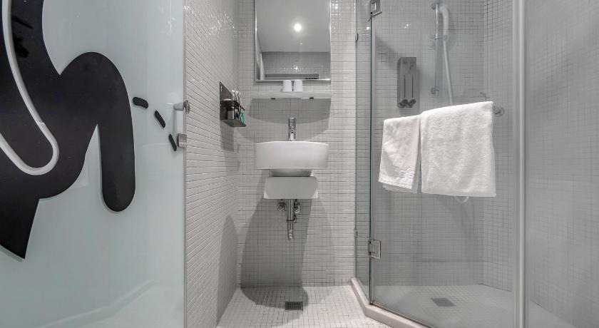 Image of Deluxe Room 2