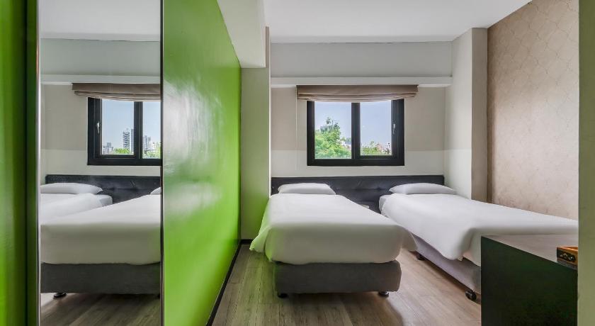 Image of Deluxe Twin Room 5