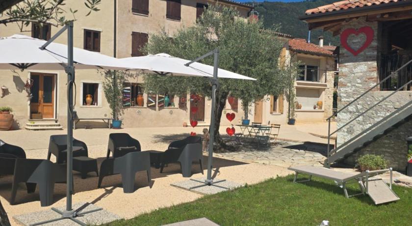 Borgo Perine