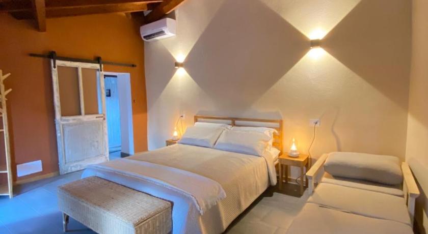 Lunaria Guest House