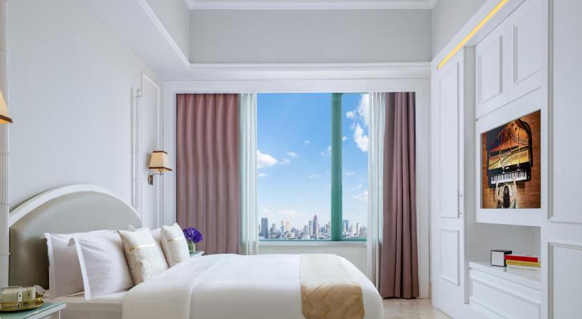 Image of Three-Bedroom Apartment Suite 0