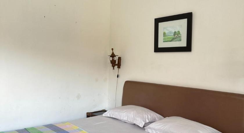 Enny's Guest House - image 2