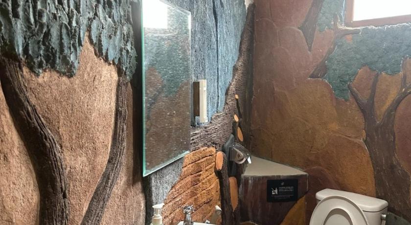 Enny's Guest House - image 14