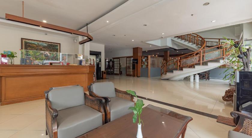 Hotel Yehezkiel Surapati Mitra RedDoorz - image 11