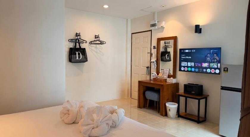 Image of Deluxe Double Room 6