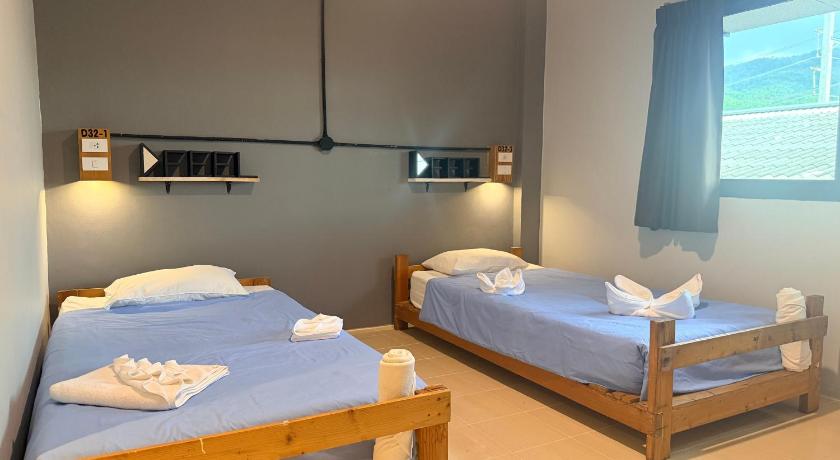 Image of Loft Triple Room with No balcony 3
