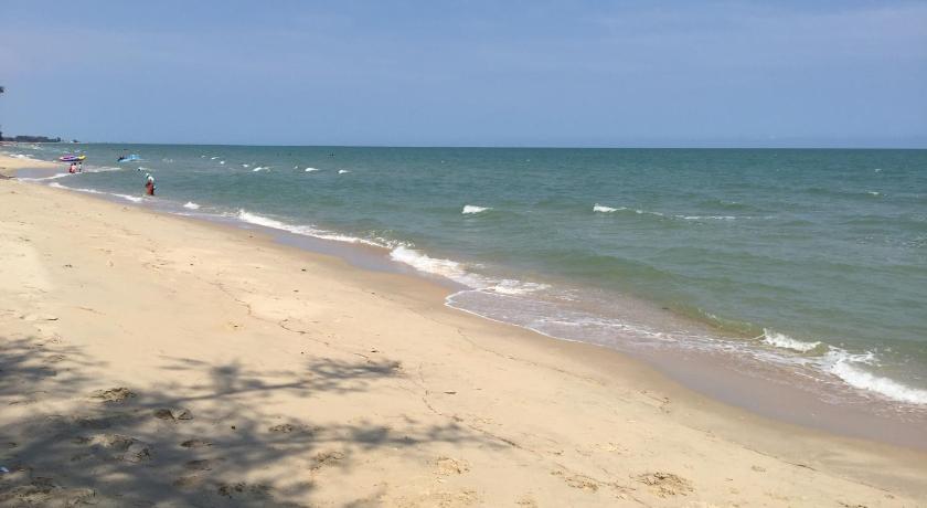 Baan Tew Lom Cha-am (339/448) photo