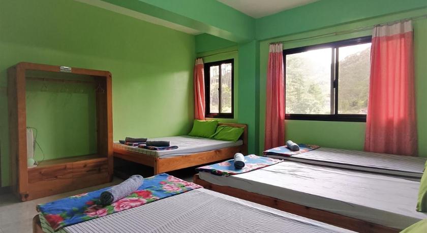 Image of Standard Family Room 2