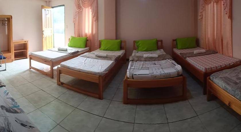 Image of 6-Bed Mixed Dormitory Room 7