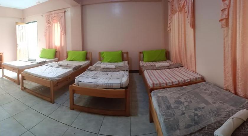 Image of 6-Bed Mixed Dormitory Room 3
