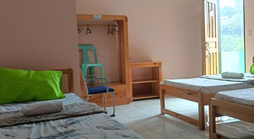 Image of 6-Bed Mixed Dormitory Room 12