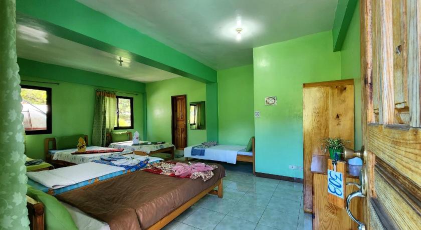 Image of 6-Bed Mixed Dormitory Room 2