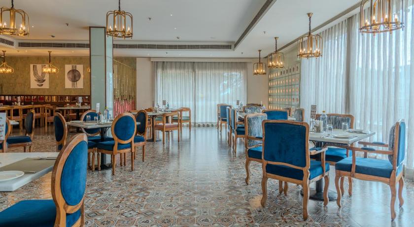 HOTEL LE AMRITAM - image 11